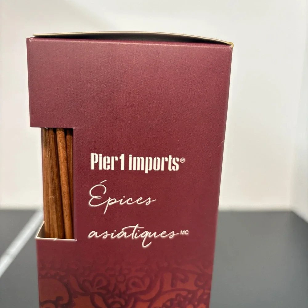 Pier1 Imports Unisex Reed Diffuser 10oz Asian Spice Clove Vetiver Patchouli Musk